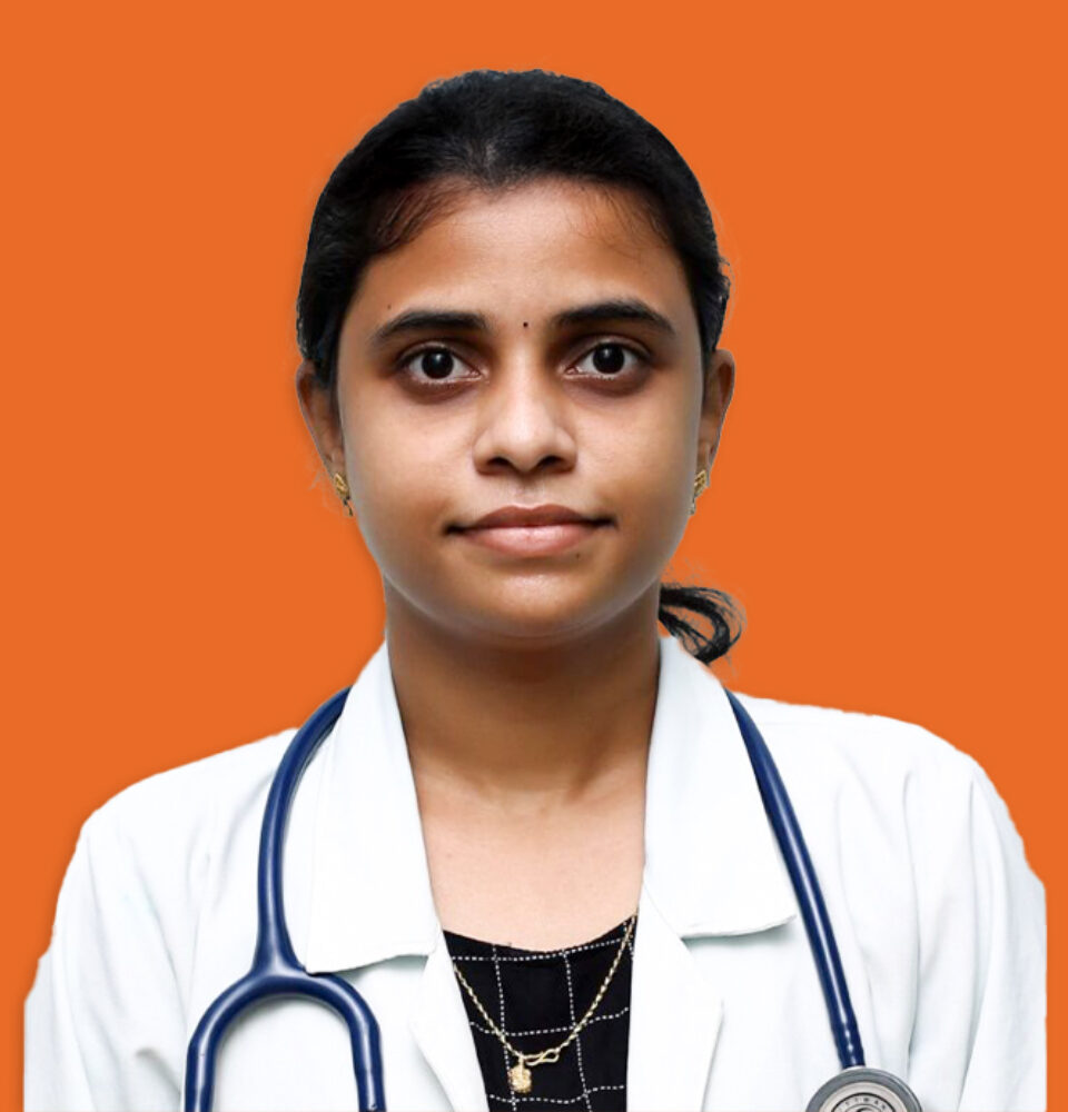 Image of Dr. Dommeti Teja Sree, best general medicine consultant in Palakollu, managing critical care, emergencies, and academic teaching at MedUnited Hospitals.
